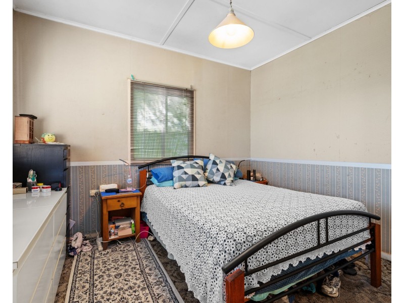 38 Renton Street, Camp Hill QLD 4152