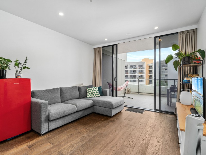 406/148 Logan Rd, Woolloongabba QLD 4102