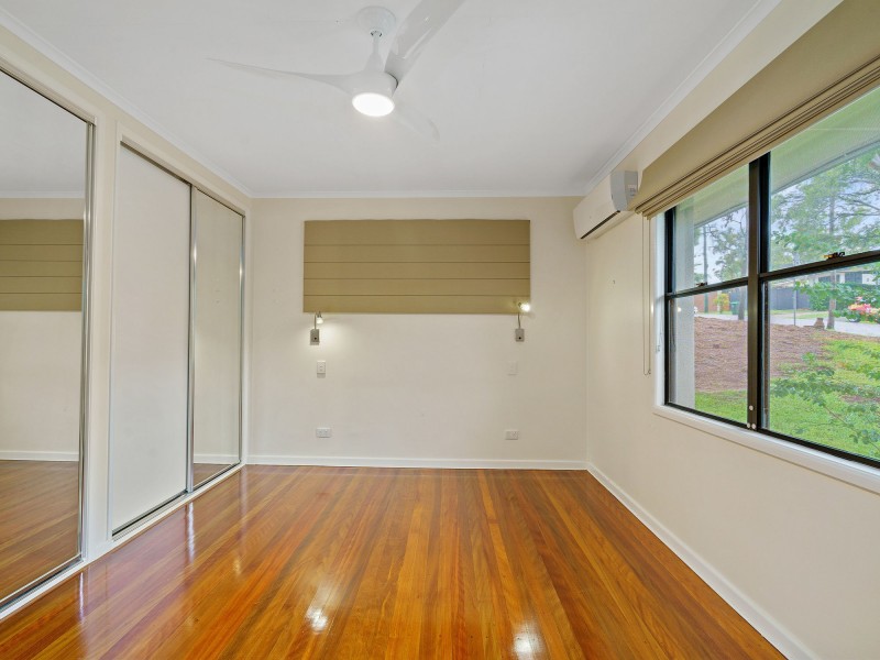 37 Burchell Street, Carina QLD 4152