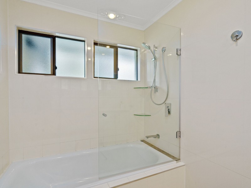 37 Burchell Street, Carina QLD 4152