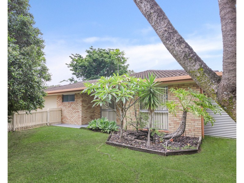 107 Bridgnorth Street, Carindale QLD 4152
