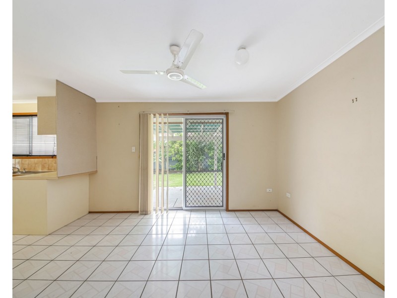 107 Bridgnorth Street, Carindale QLD 4152