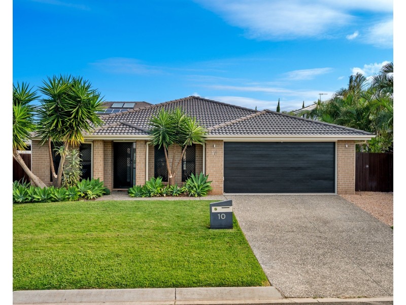 10 Hoskins Drive, Wellington Point QLD 4160