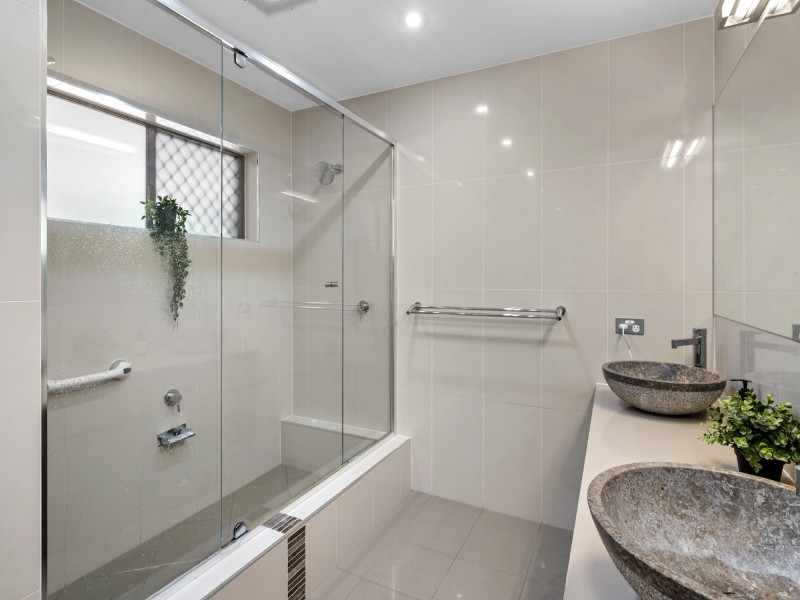 21 Arafura Ave, Loganholme QLD 4129