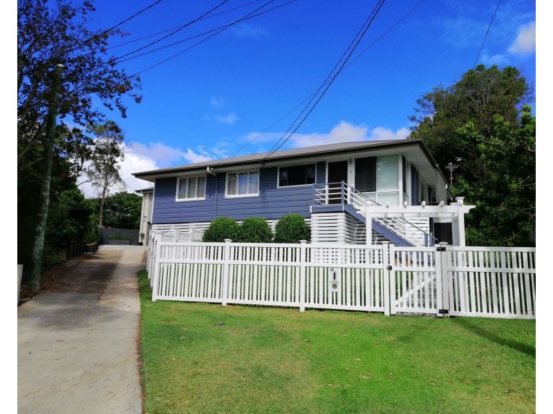 86 Roseneath Parade, Wynnum West QLD 4178