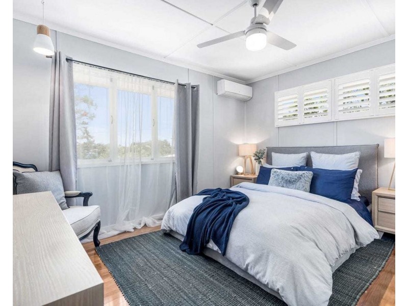 86 Roseneath Parade, Wynnum West QLD 4178