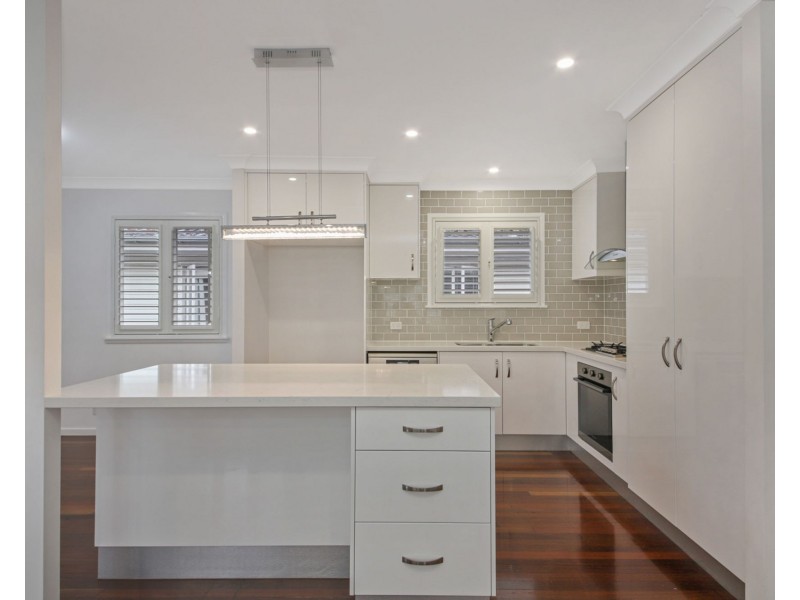 46 Mcilwraith Avenue, Norman Park QLD 4170