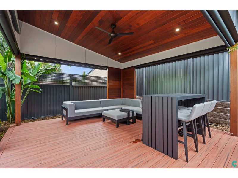 24 Bankside Street, Nathan QLD 4111