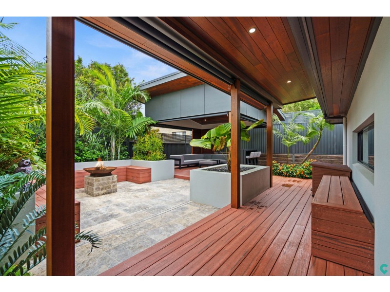 24 Bankside Street, Nathan QLD 4111