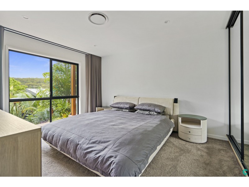 24 Bankside Street, Nathan QLD 4111