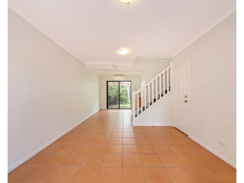 3/26 ORANA ST, Carina QLD 4152