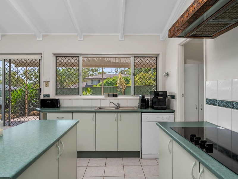 2 Sauterne Street, Thornlands QLD 4164
