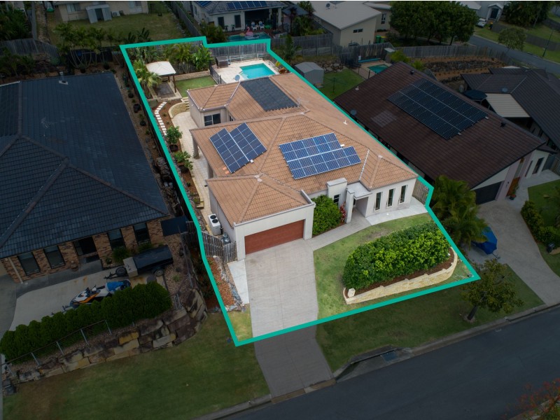 5 Minyon Court, Pacific Pines QLD 4211