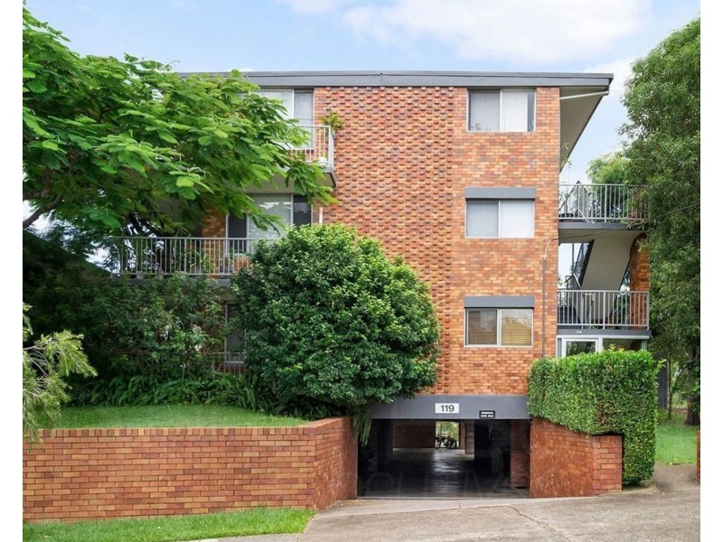 2/119 Ryan Street, West End QLD 4101