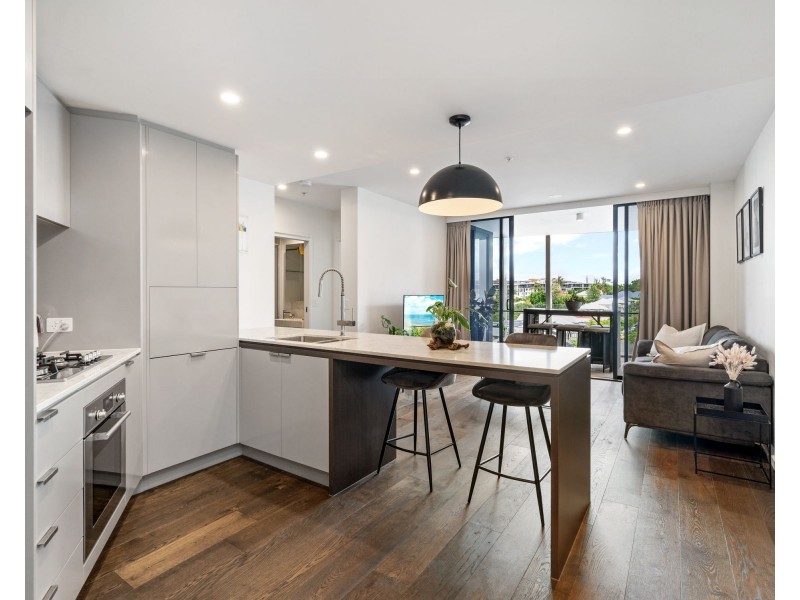 501/148 Logan Road, Woolloongabba QLD 4102