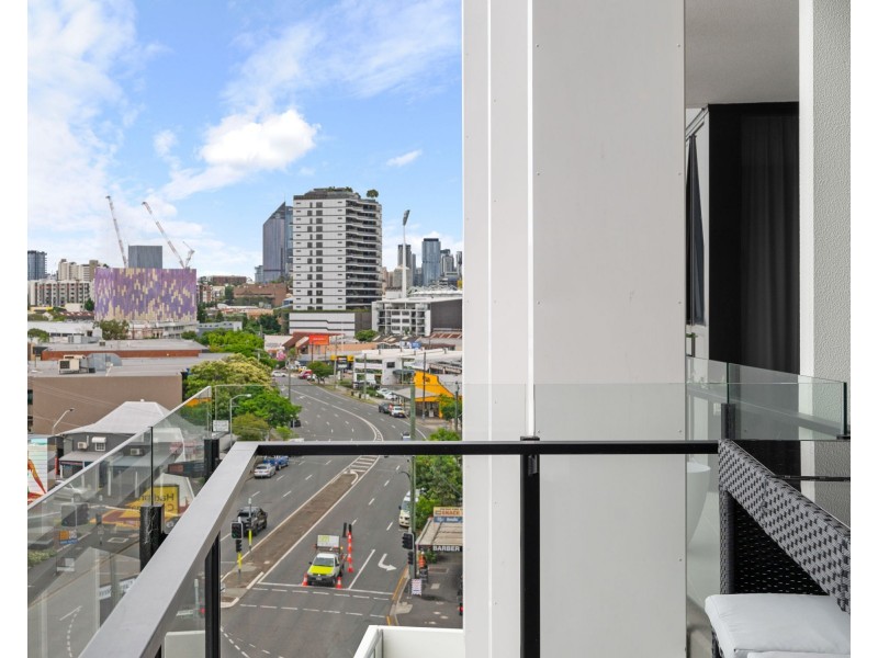 501/148 Logan Road, Woolloongabba QLD 4102