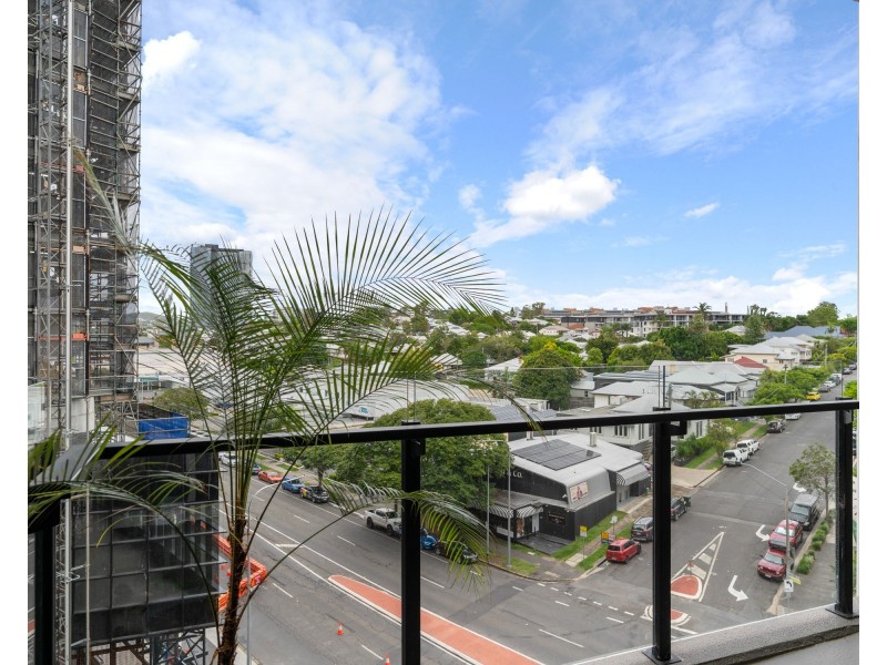 501/148 Logan Road, Woolloongabba QLD 4102