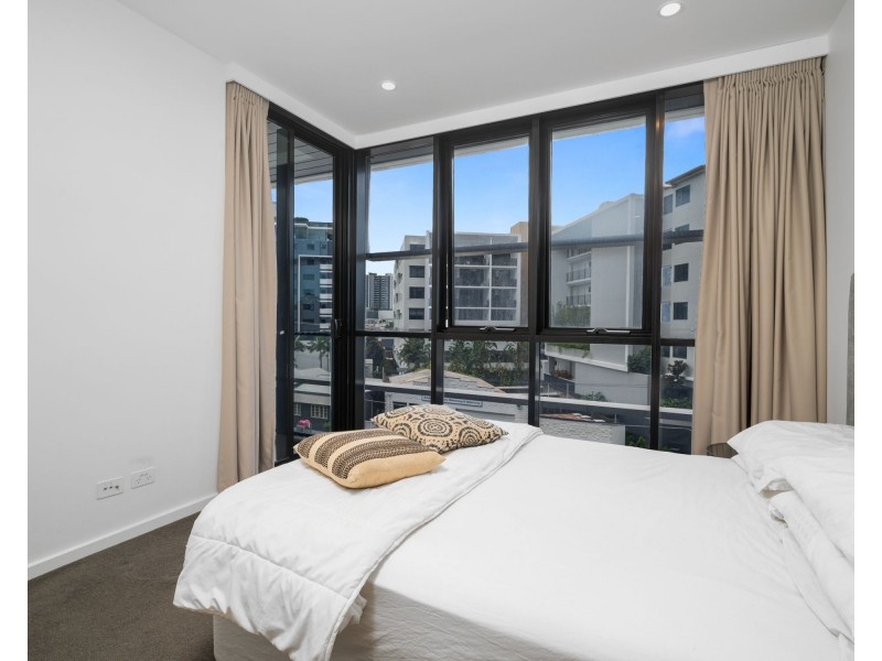 306/148 Logan Road, Woolloongabba QLD 4102