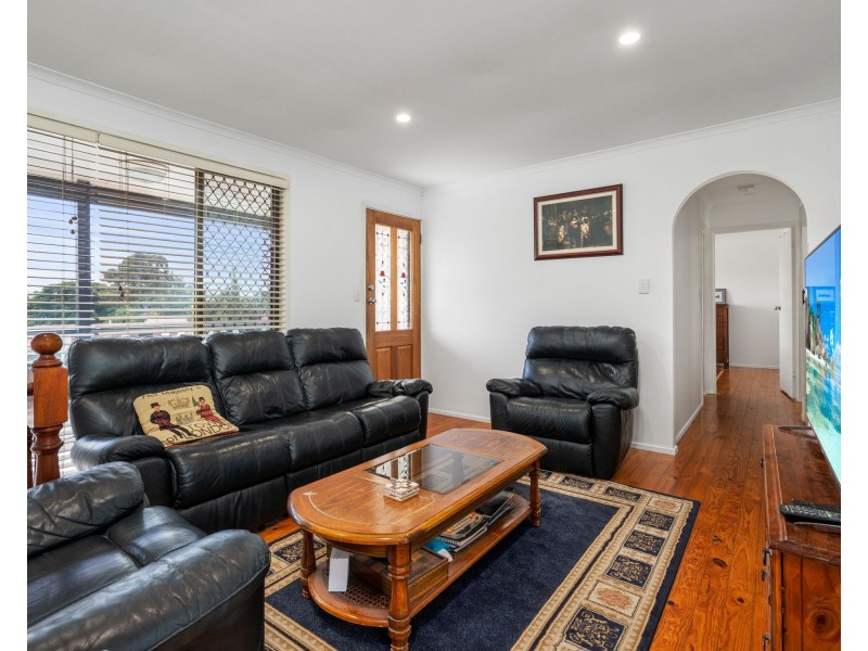 11 Kandanga St, Eight Mile Plains QLD 4113