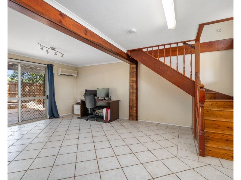 11 Kandanga St, Eight Mile Plains QLD 4113