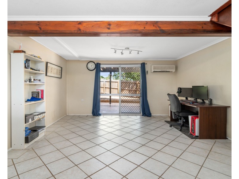 11 Kandanga St, Eight Mile Plains QLD 4113