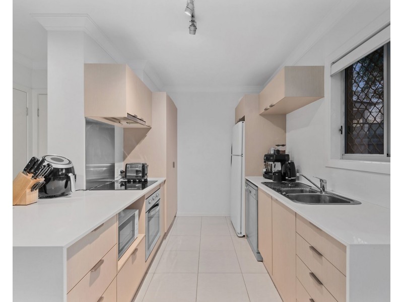 9/200 Meadowlands Road, Carina QLD 4152