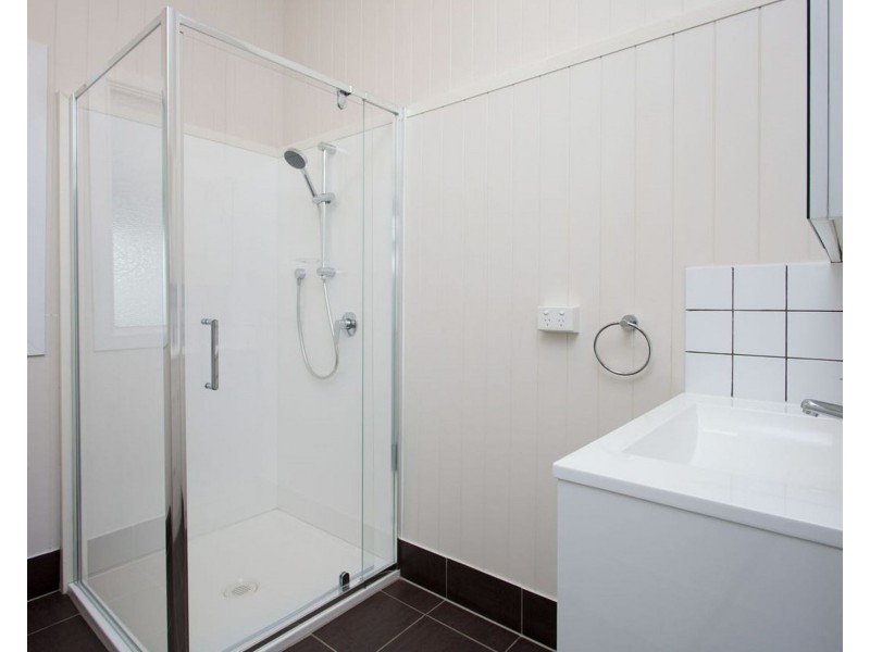 5 Nellie Street, Camp Hill QLD 4152