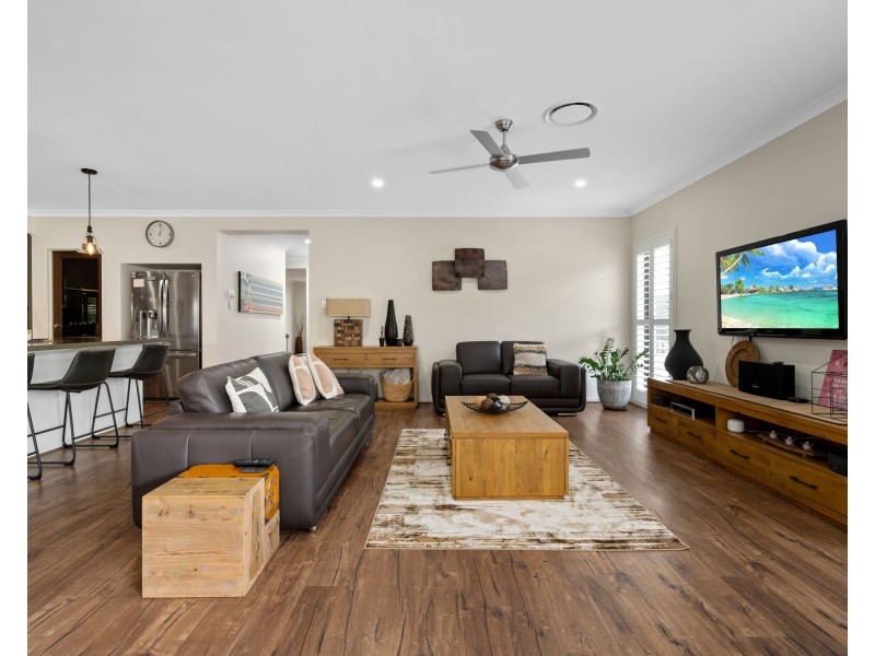 5 Ardee Place, Logan Village QLD 4207