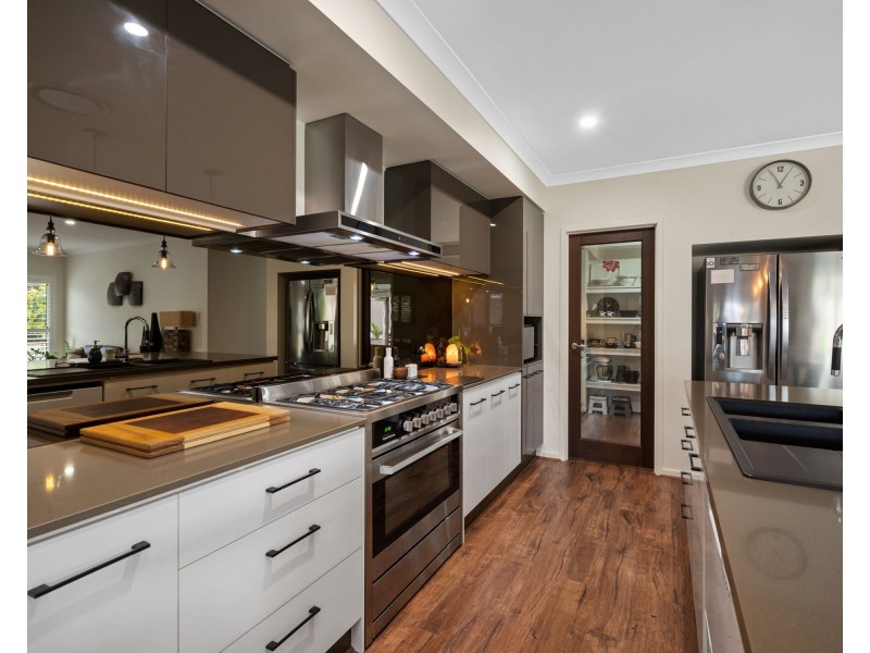 5 Ardee Place, Logan Village QLD 4207