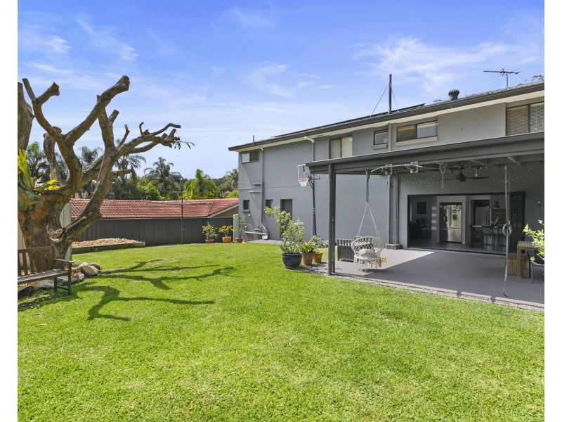 15 Edgehill Street, Nathan QLD 4111