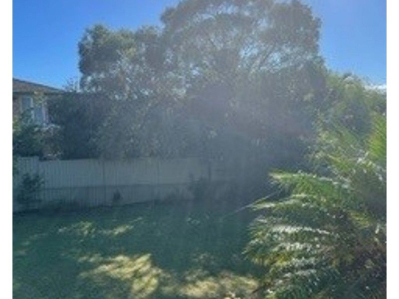 196 Broadwater Rd, Mansfield QLD 4122