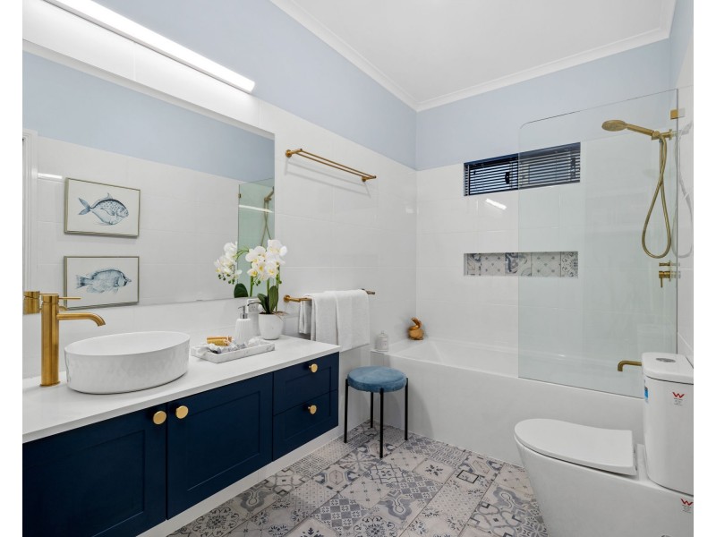 38 Broadway Street, Carina QLD 4152