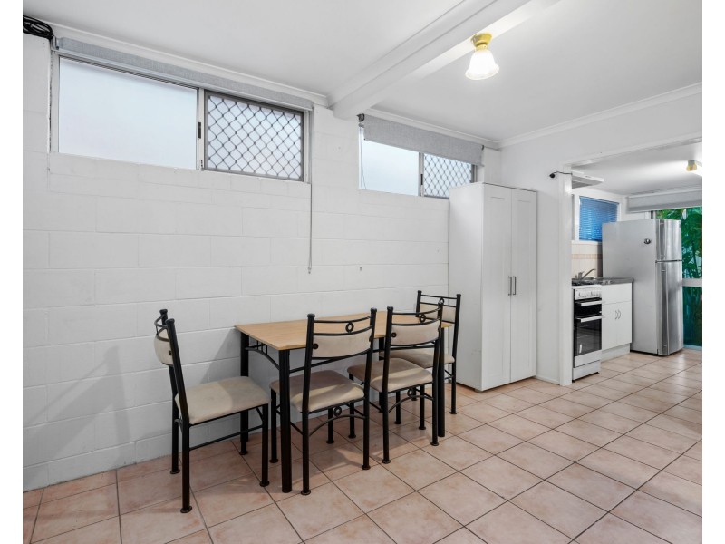 38 Broadway Street, Carina QLD 4152