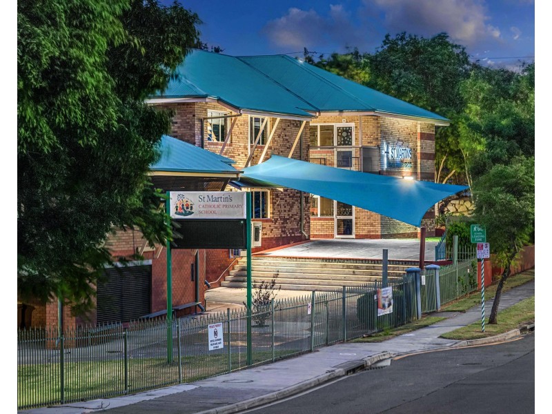 38 Broadway Street, Carina QLD 4152