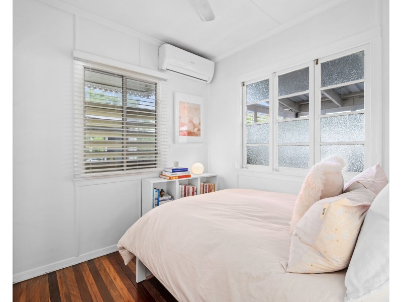 2/304 Lutwyche Road, Windsor QLD 4030