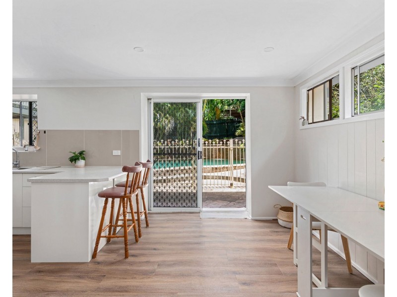 3 Wollombi Place, Holland Park QLD 4121