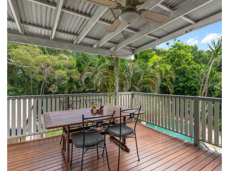 3 Wollombi Place, Holland Park QLD 4121