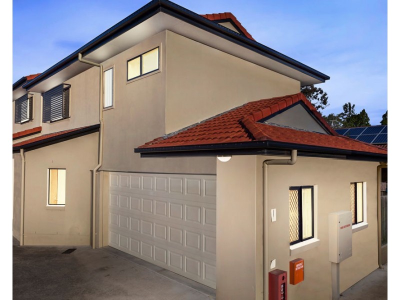 2/19 Daniells Street, Carina QLD 4152