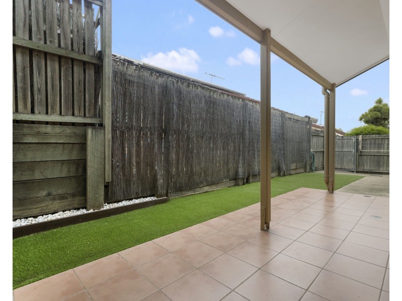 2/19 Daniells Street, Carina QLD 4152