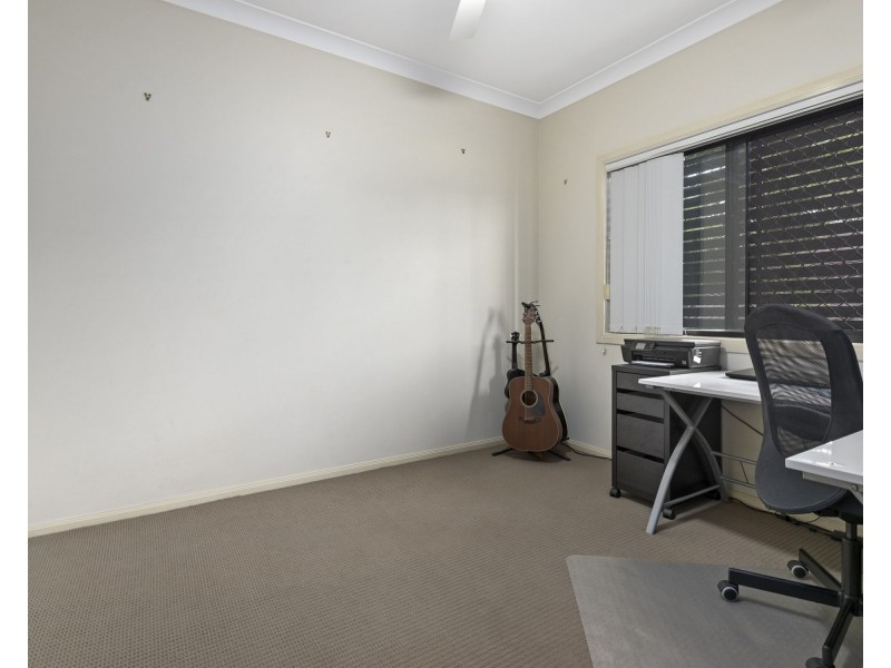 2/19 Daniells Street, Carina QLD 4152