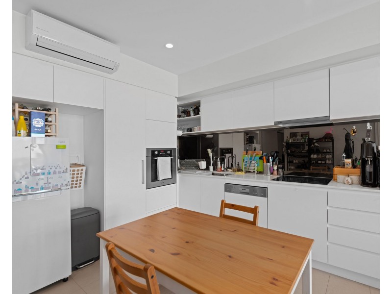 31207/300 Old Cleveland Road, Coorparoo QLD 4151