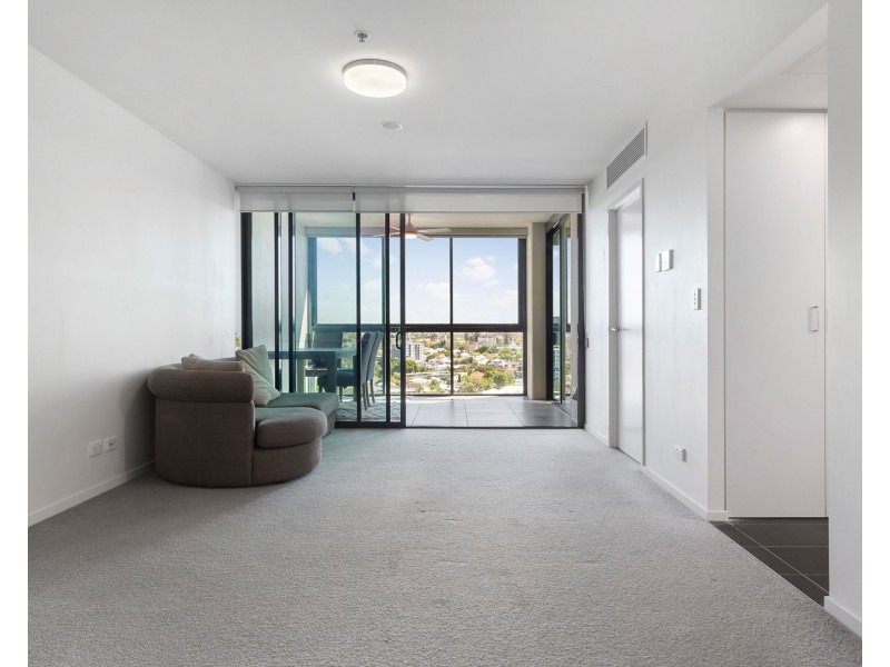 1204/18 Thorn Street, Kangaroo Point QLD 4169
