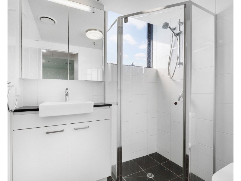 1204/18 Thorn Street, Kangaroo Point QLD 4169