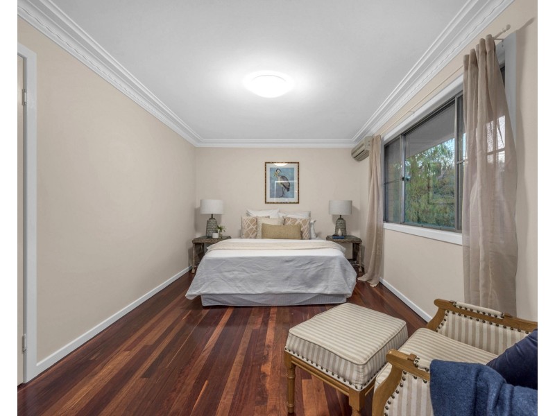 3 Hipwood Avenue, Coorparoo QLD 4151
