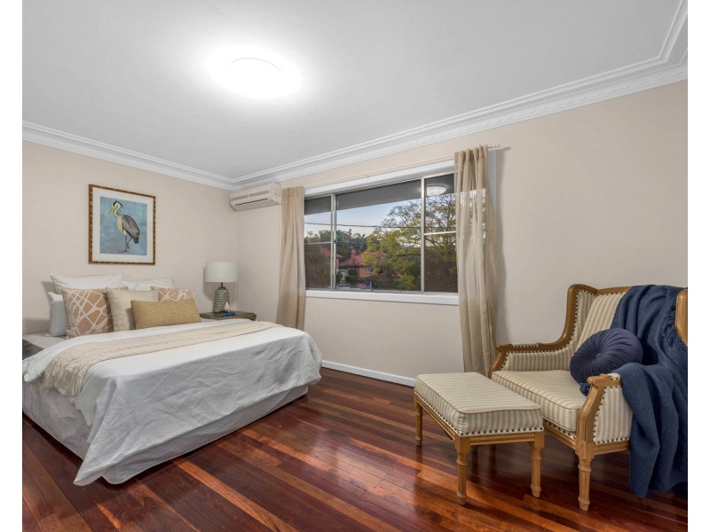 3 Hipwood Avenue, Coorparoo QLD 4151