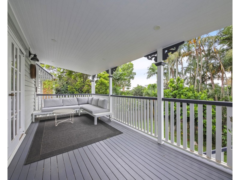 50 St Leonards Street, Coorparoo QLD 4151