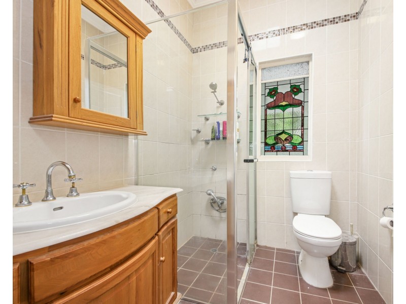 50 St Leonards Street, Coorparoo QLD 4151