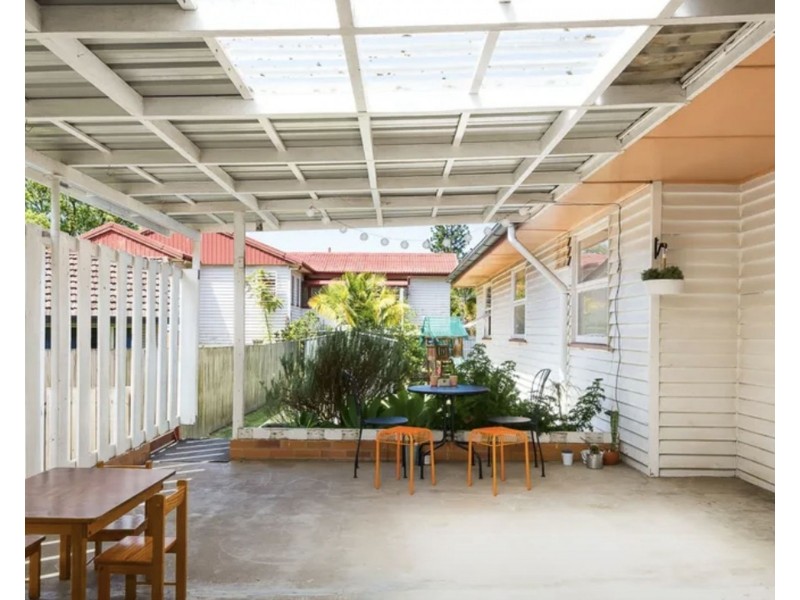 4 Oxley Road, Chelmer QLD 4068