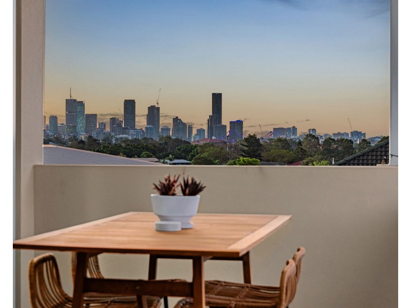 17/36 Kitchener Street, Coorparoo QLD 4151