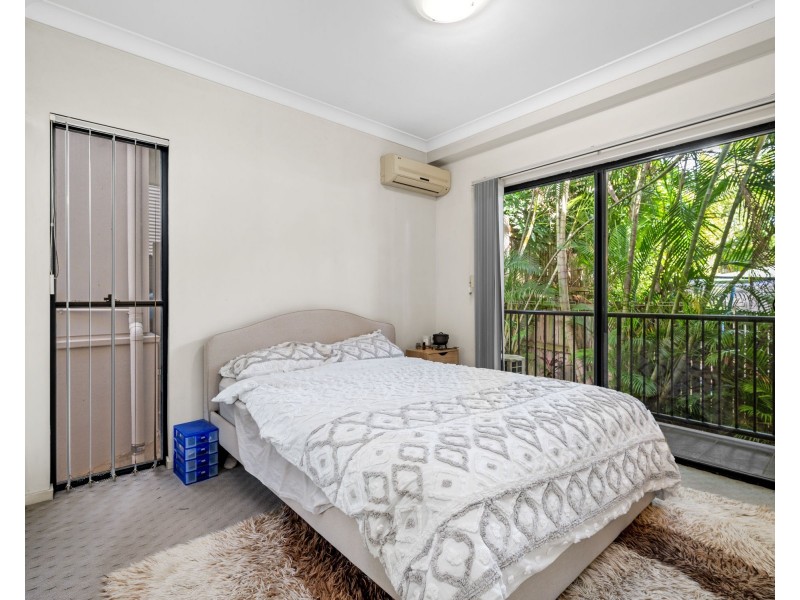 4/111 Thynne Road, Morningside QLD 4170
